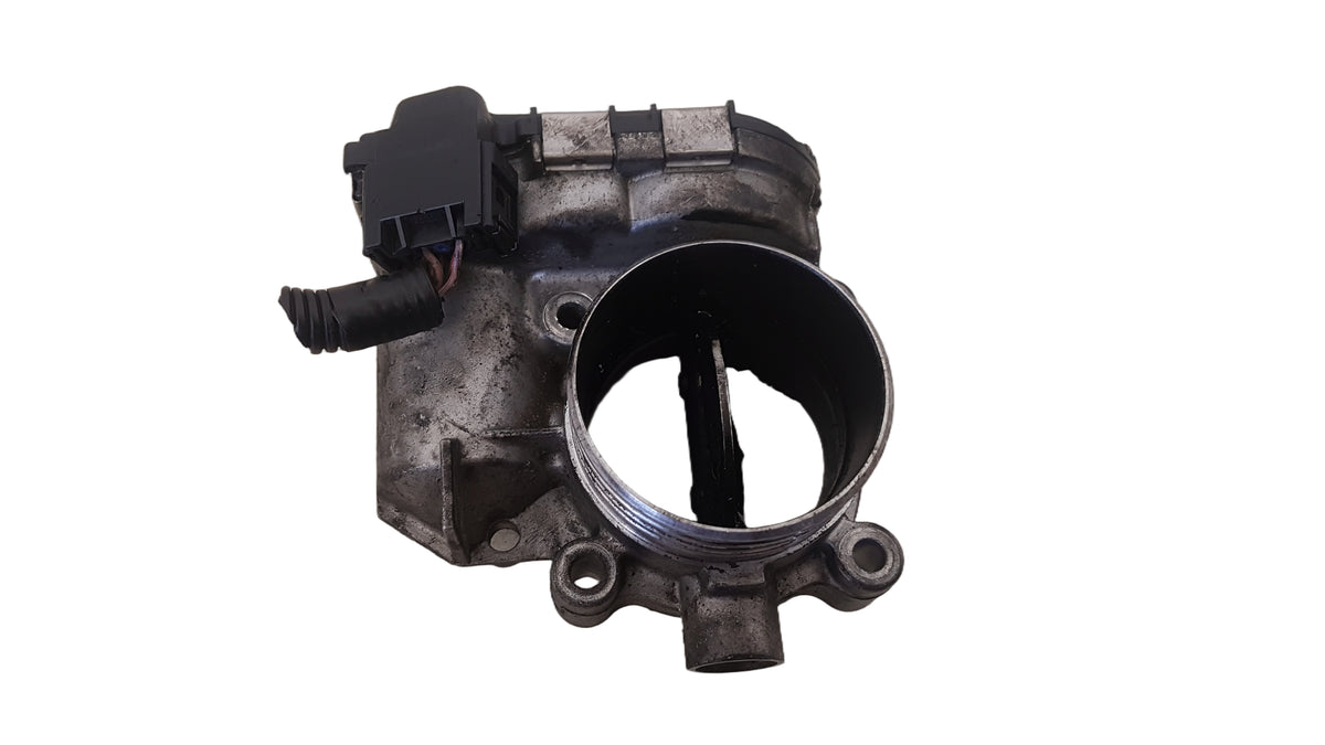 2003-2008 Volvo XC70 V70 XC90 V50 2.4 D5 Throttle Body 8692720