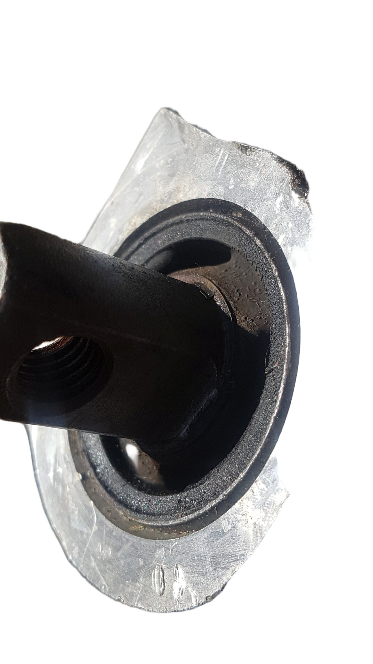 2000-2007 Volvo XC70 Left Front Lower Control Arm 2.4 Diesel D5244T4