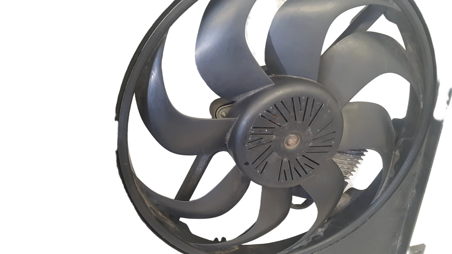 2008-2011 Volvo V70 Radiator Fan and Cowling 8240547