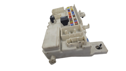 31327215 Volvo S40 Central Electronic Module CEM 2004-2012 D2 1560cc Diesel — Supersedes 8690719 & More