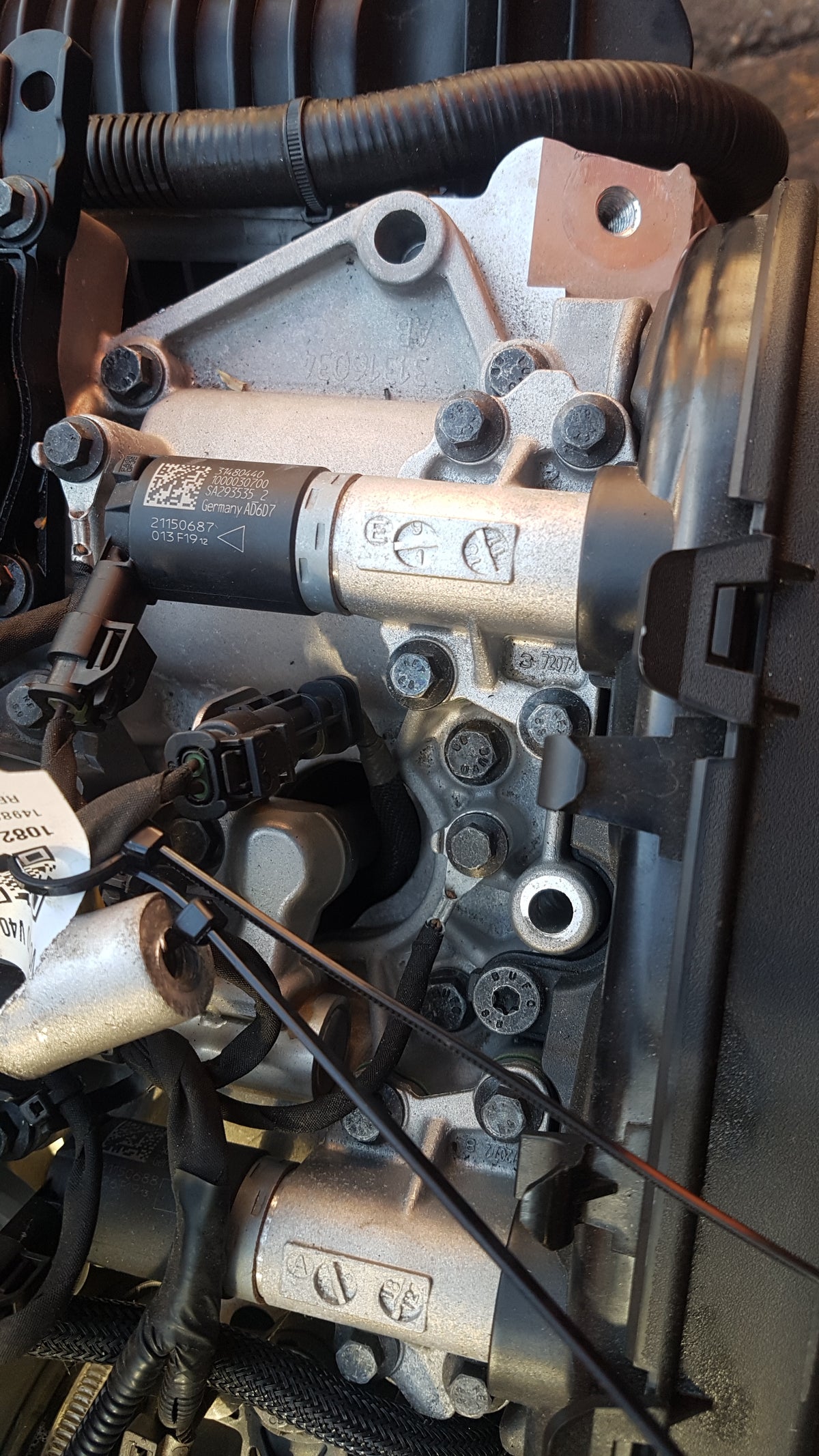 Volvo V40 Cross Country 2015-2019 Engine B4154T2