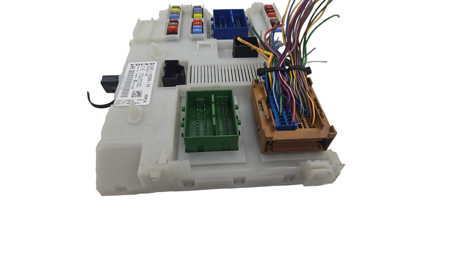 31314511 Volvo V60 I D3 Central Electronic Module 2012 1984cc Diesel — VS Breakers Nottingham