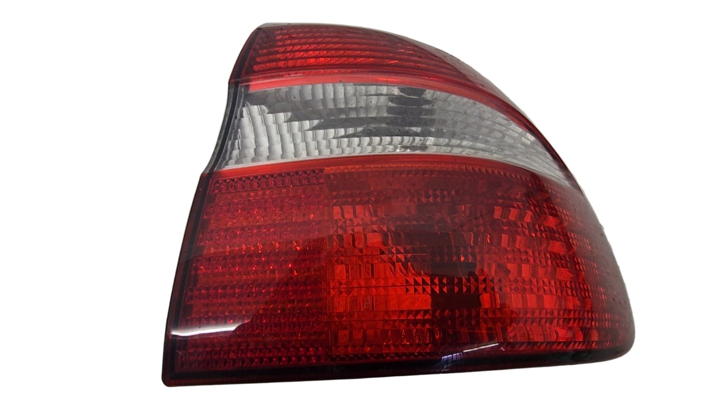 30621888 Volvo V40 Estate Rear Right Driver Side Light Assembly 2000-2004 Genuine