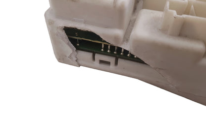 2006-2012 Volvo C30 S40 Central Electronic Module CEM 31327215