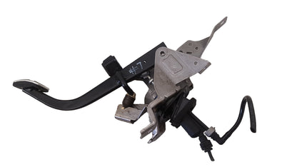 2017-2025 Volvo XC40 536 Clutch Pedal 31290186