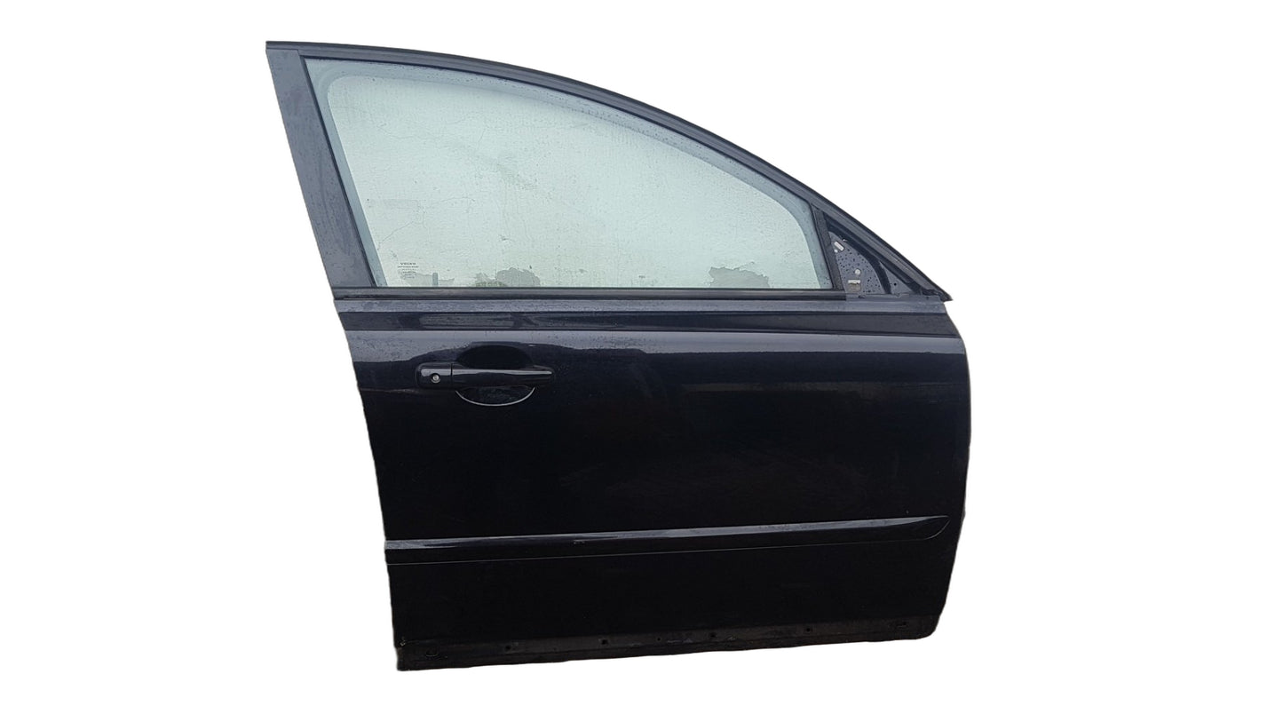 2008-2012 Volvo V50 Right Front Driver Door Black 542628