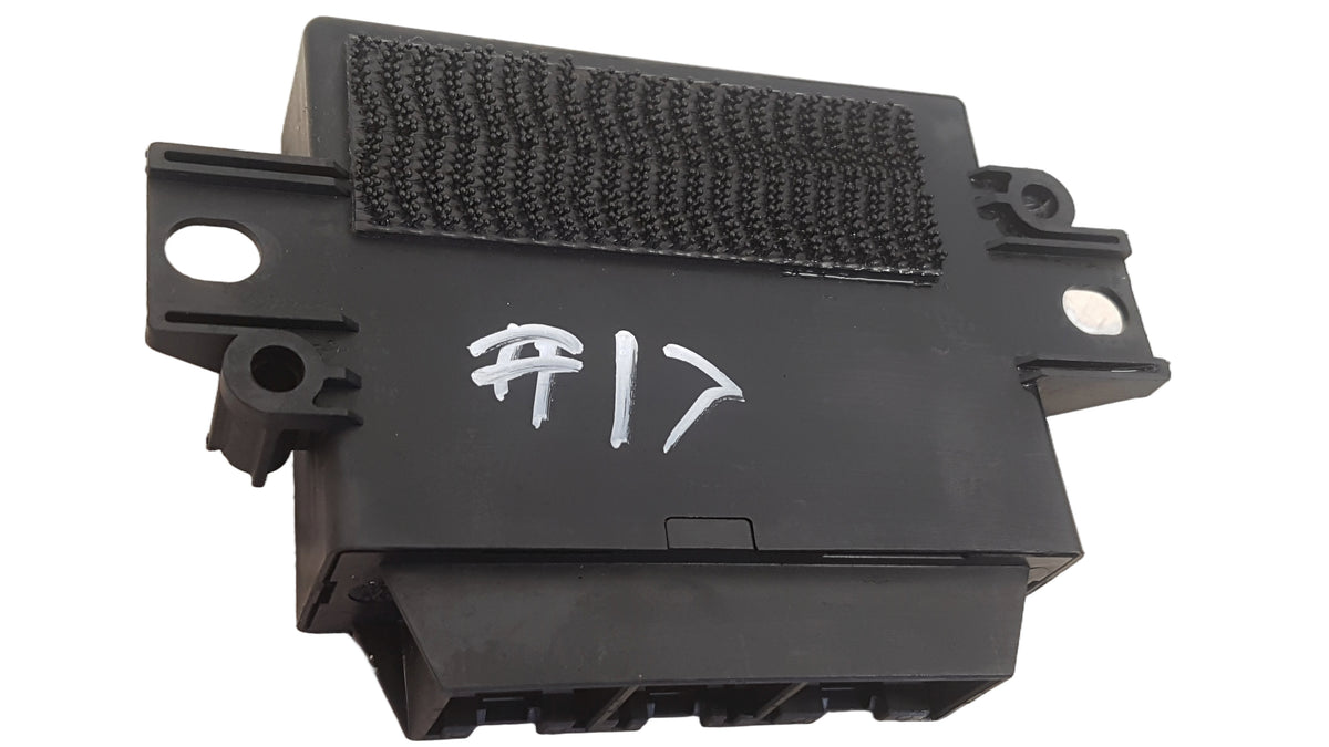 2003-2007 Volvo XC70 XC90 Parking Sensor Black 30765689 30765690