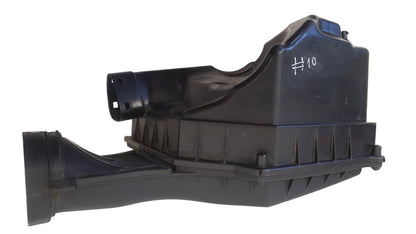 2006-2013 Volvo C70 II D4 Air Filter Housing 31319645