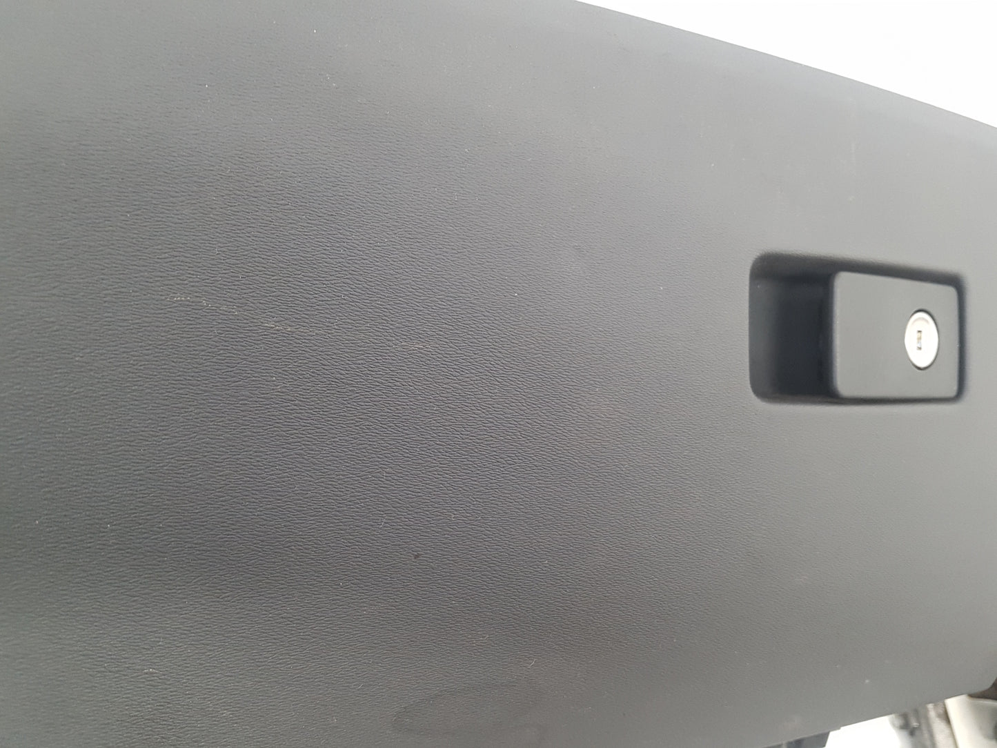 2007-2010 Volvo V70 S80 XC70 Glove Box Grey 30676279