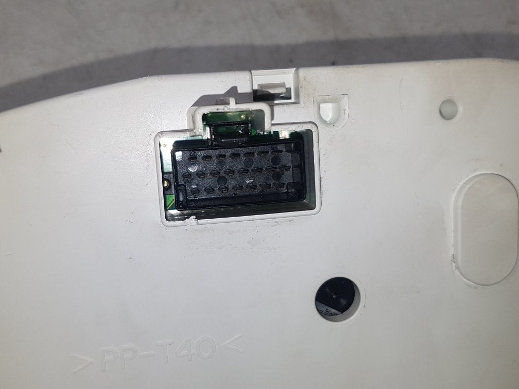 1998-2002 Saab 9-3 2.0 Instrument Cluster 5373154