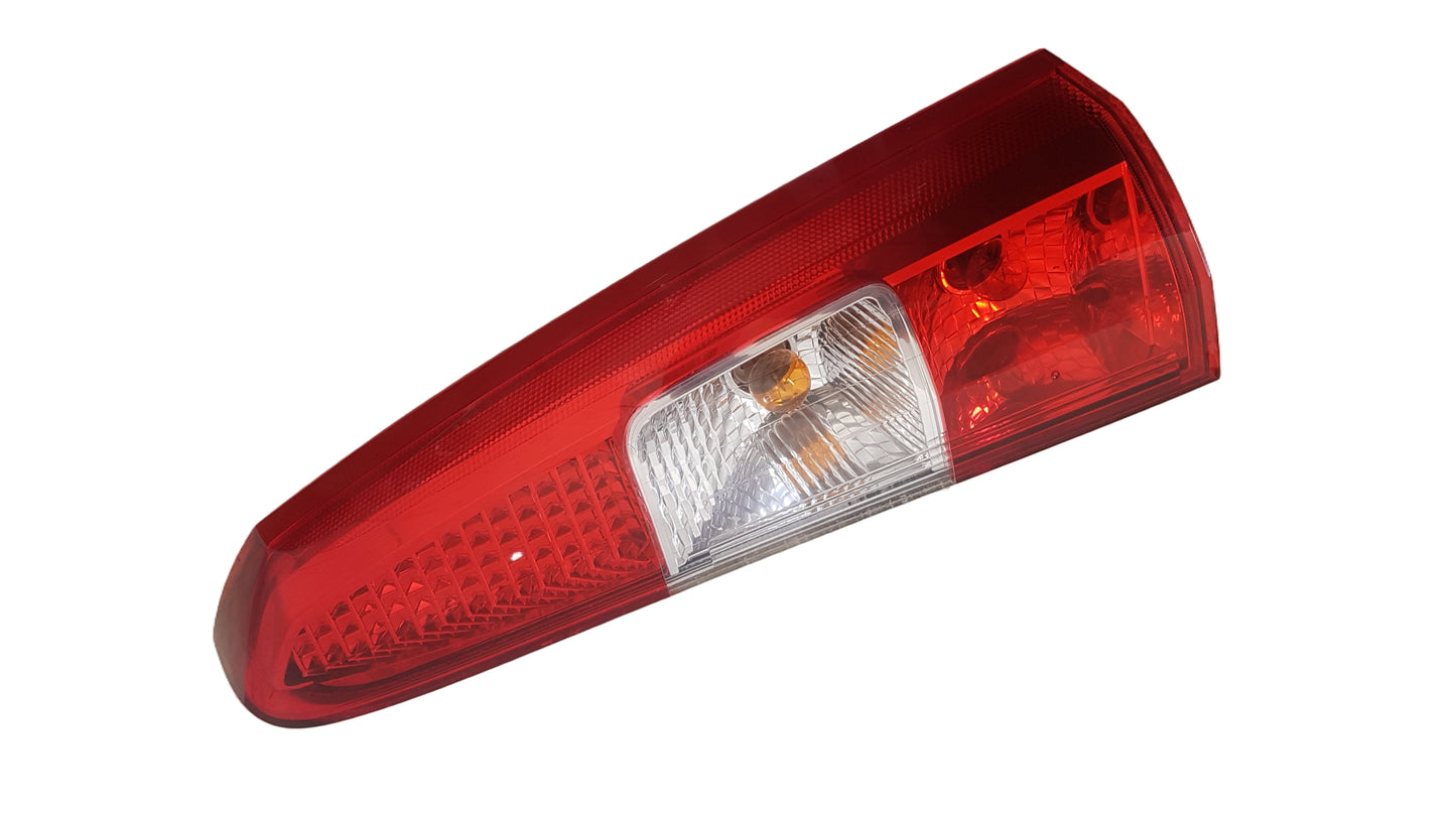 2003-2007 Volvo XC70 Rear Tail Light Driver Side 160986