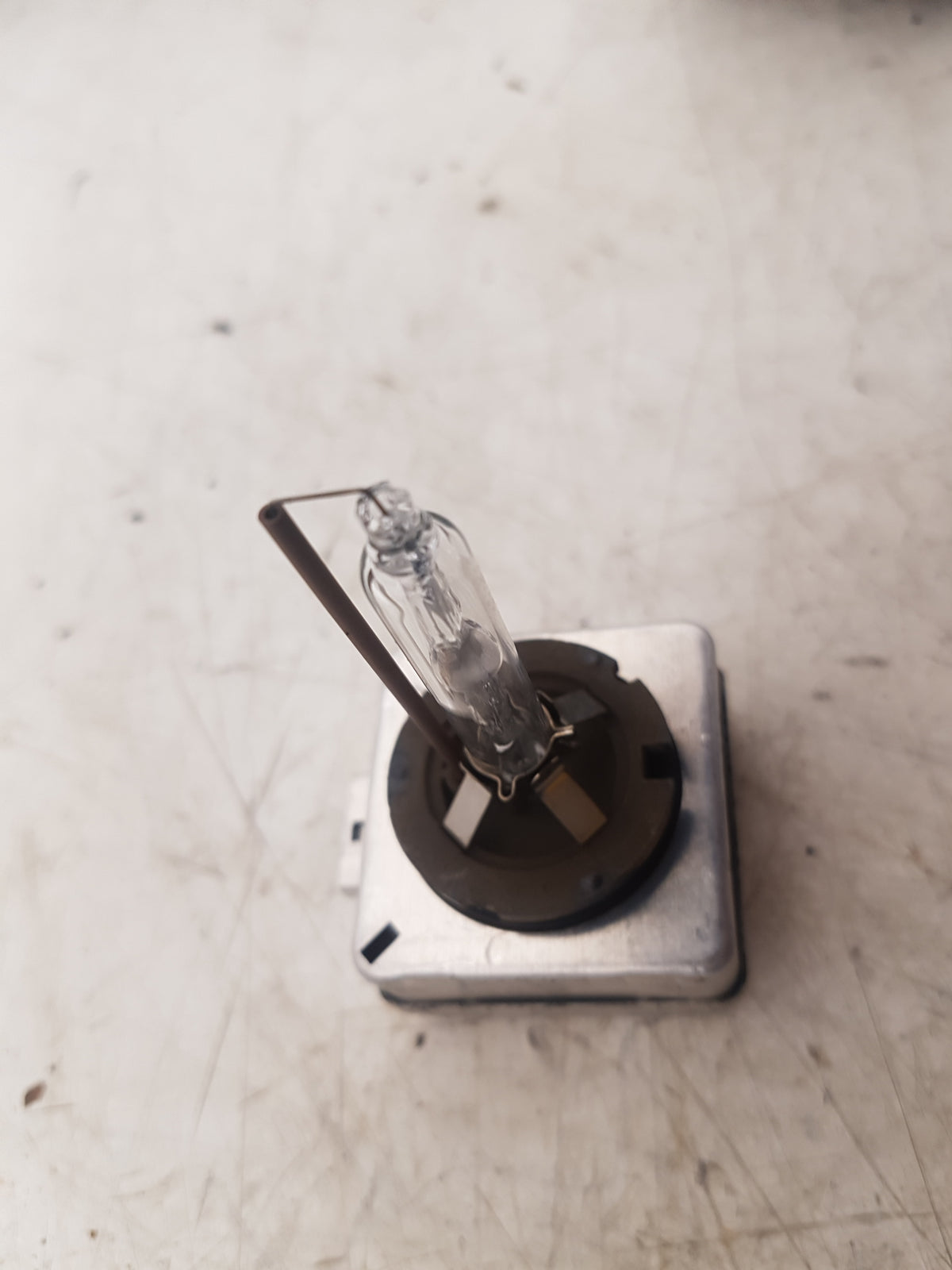 Volvo XC90 Xenon Bulb 9285 141 294 — photo 6