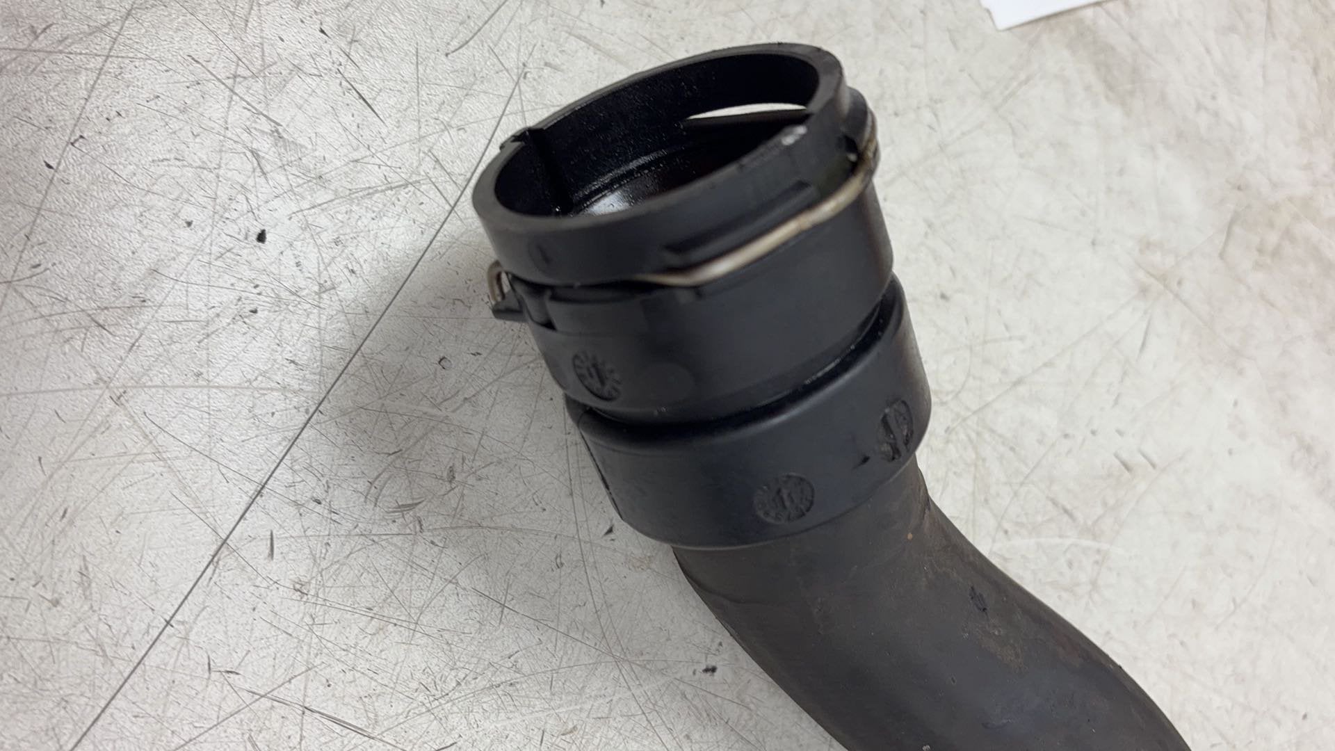 Volvo V60 Radiator Hose BG918260GA — photo 6