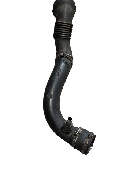2008-2017 Volvo XC60 D5 Intercooler Pipe 30714480