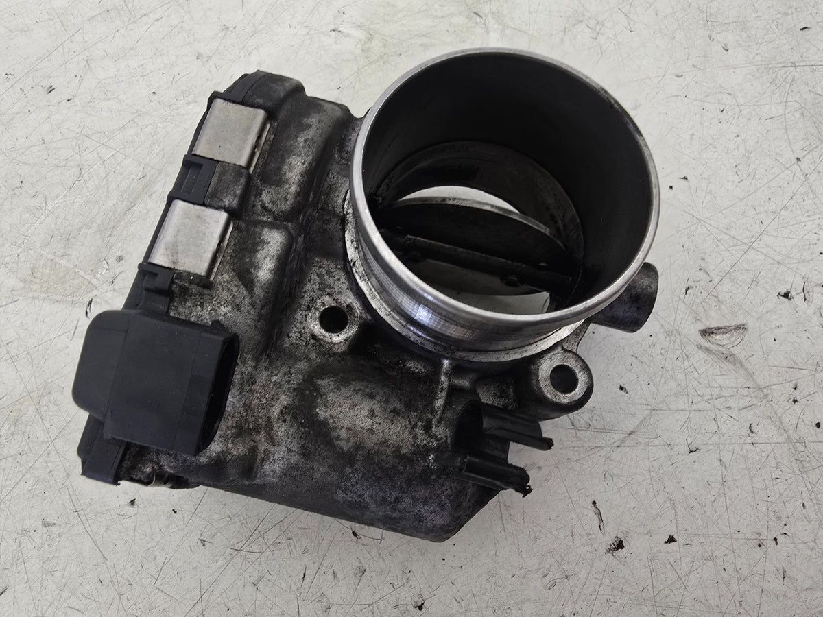2016 Volvo V60 D3 Throttle Body 31216665