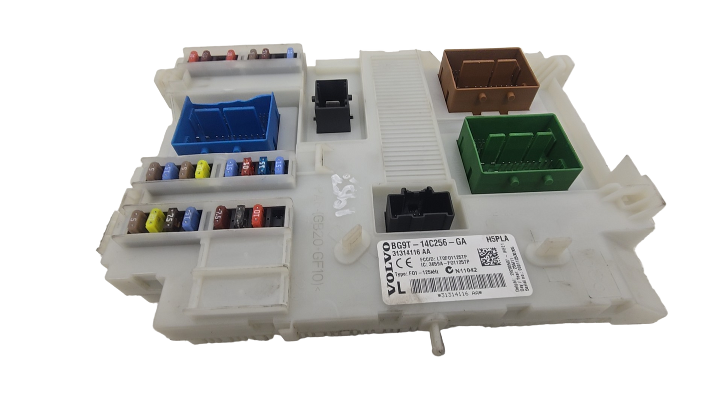 31314511 Volvo V60 XC60 Central Electronic Module CEM 2008-2016 2400cc D5 Diesel
