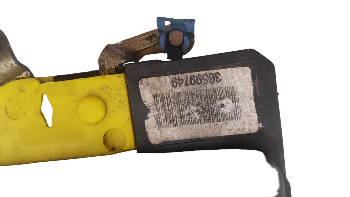 2004 Volvo V70 Right Front Door Lock Actuator 30699749