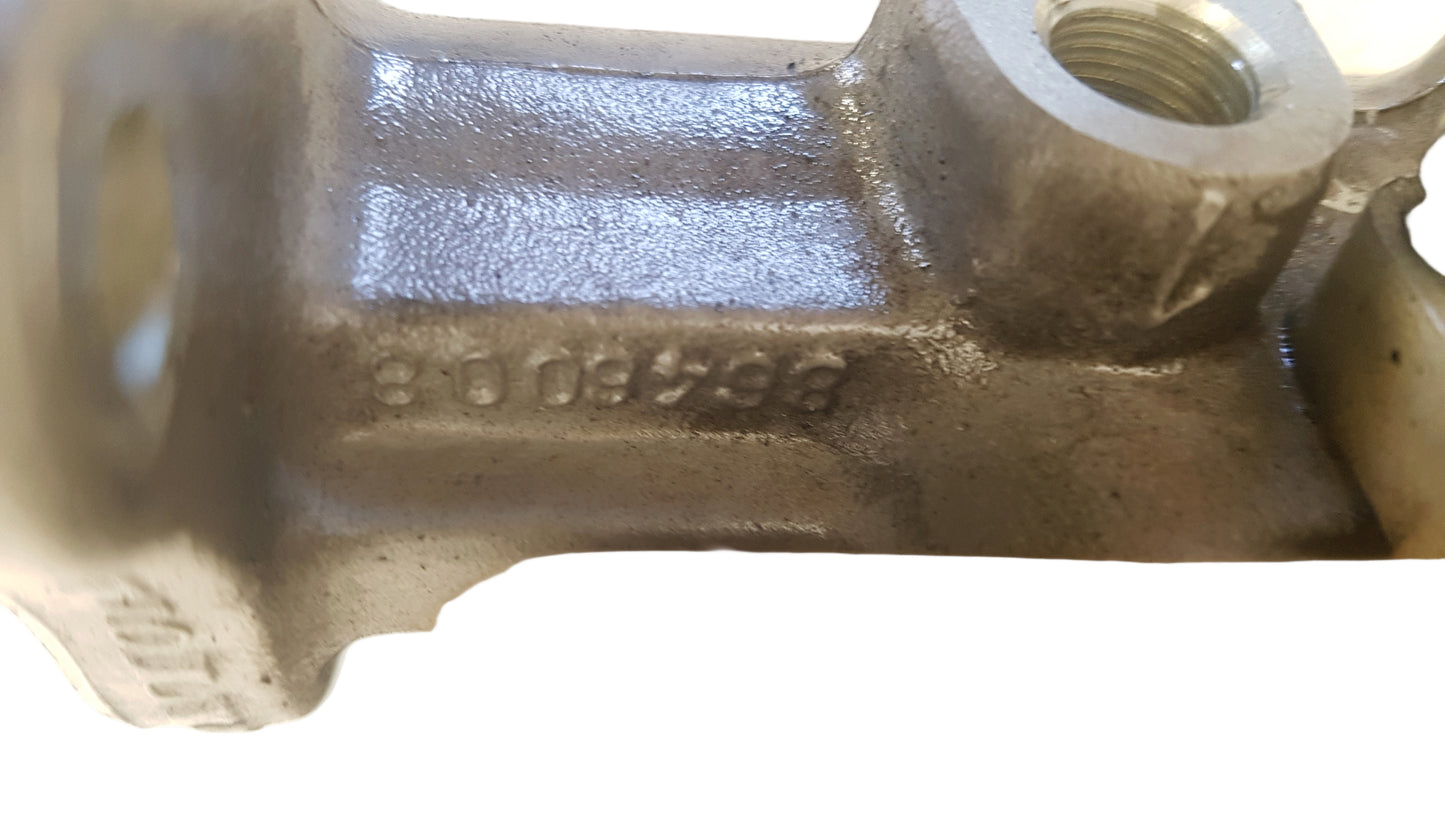 2003-2007 Volvo XC70 V70 XC90 Brake Master Cylinder 8646008
