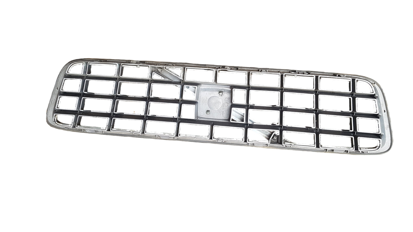 Volvo XC90 Bumper Grille Front 2007-2014 30695512 12M Warranty