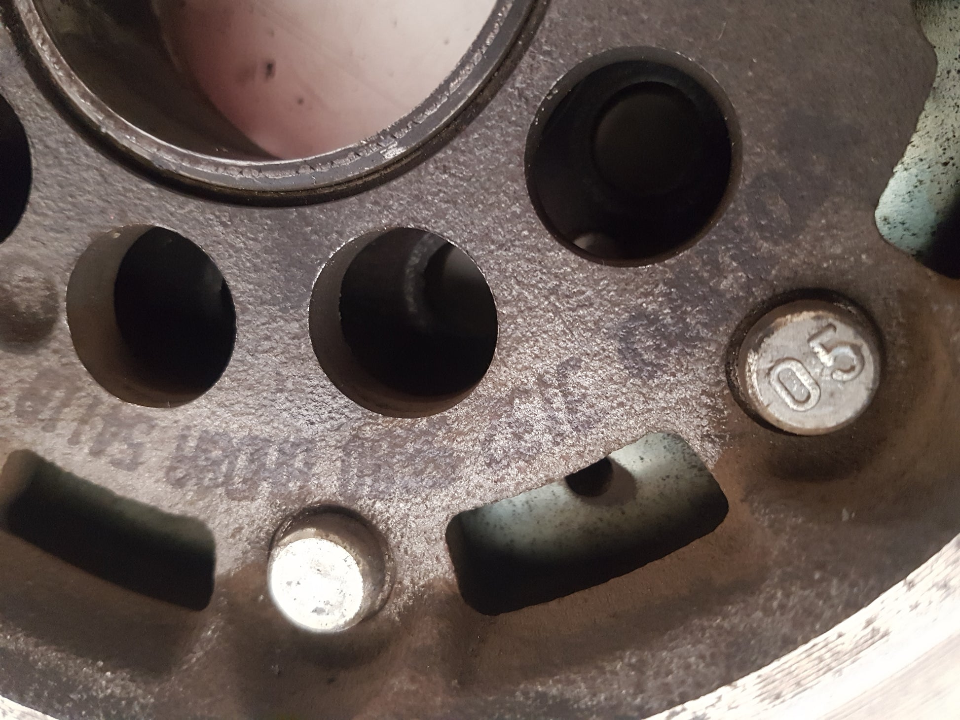 2015-2016 Volvo V70 III D3 Flywheel 31325680
