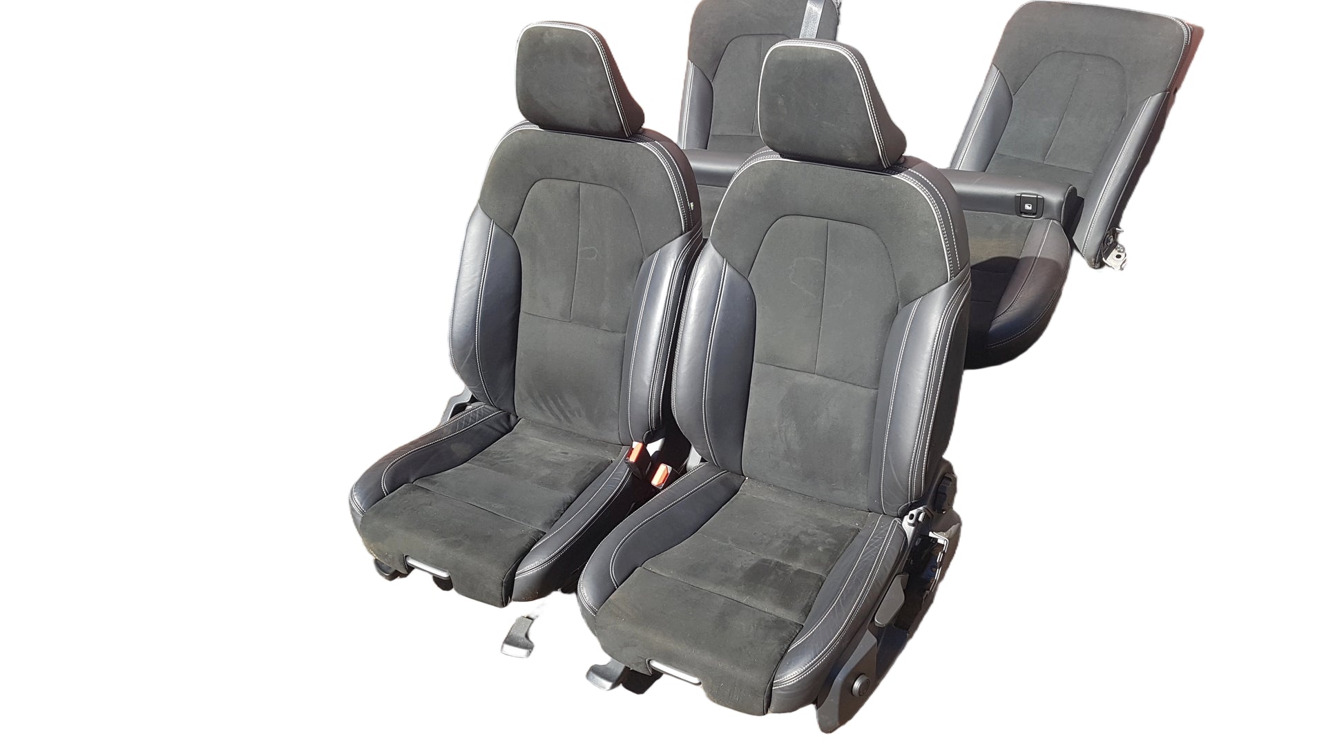 2017-2025 Volvo XC40 Interior VRAC Grade A 12 Month Warranty