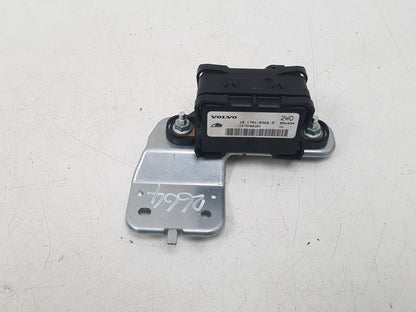 2004-2007 Volvo V50 V70 S60 Yaw Rate Sensor 30667843