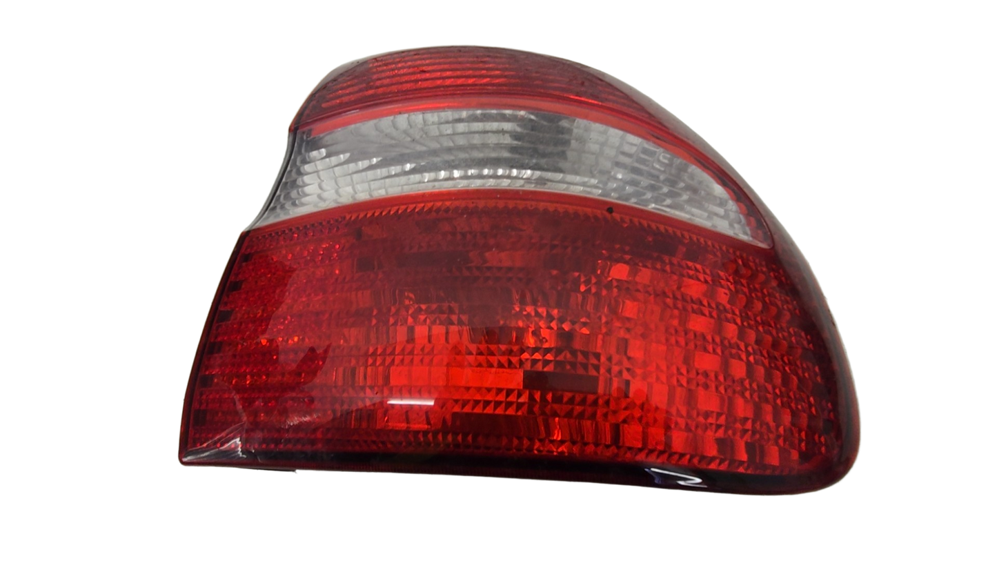 30621888 Volvo V40 Estate Rear Right Driver Side Light Assembly 2000-2004 Genuine
