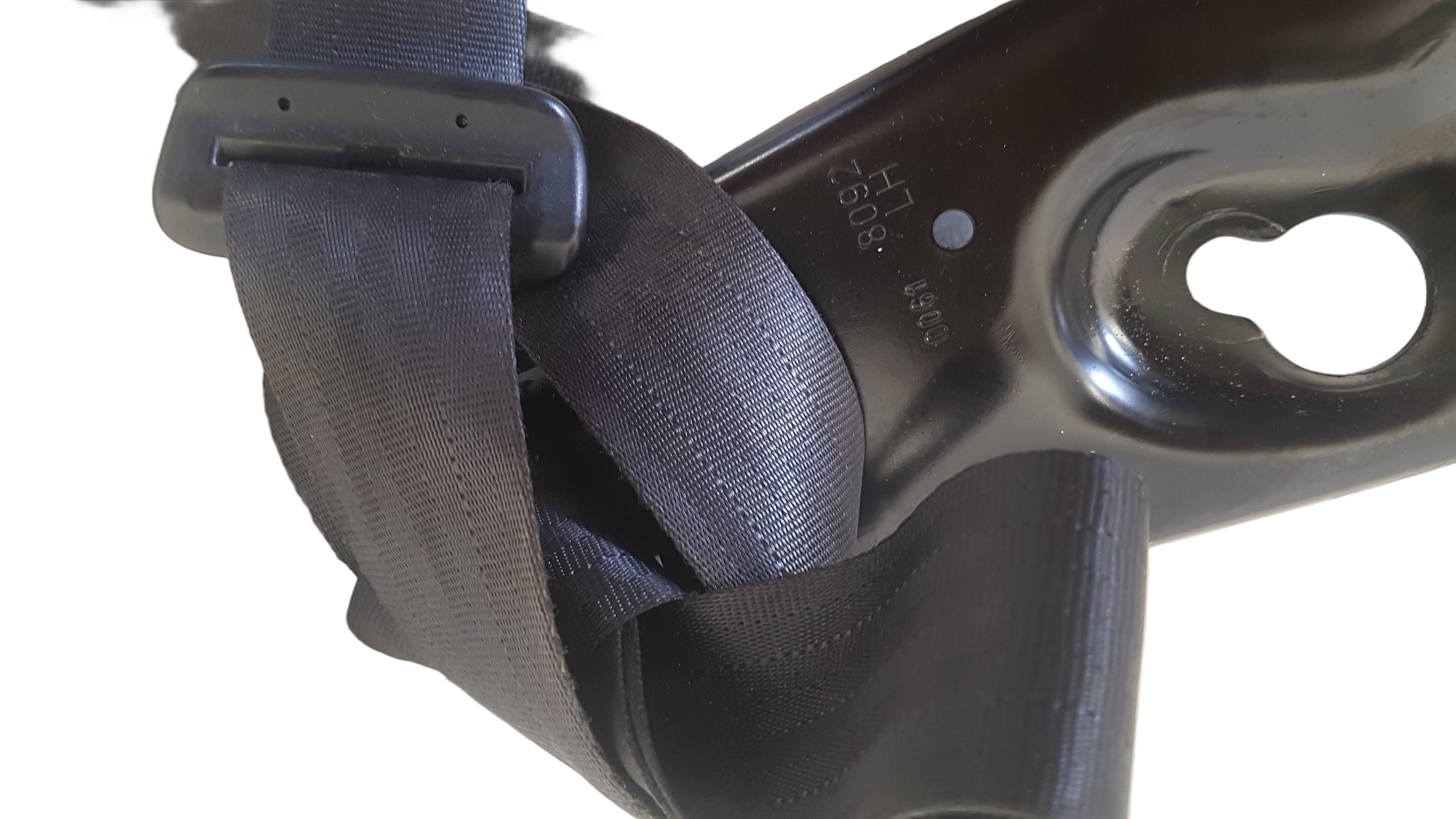 2003-2014 Volvo XC90 Left Front Seat Belt 33895704