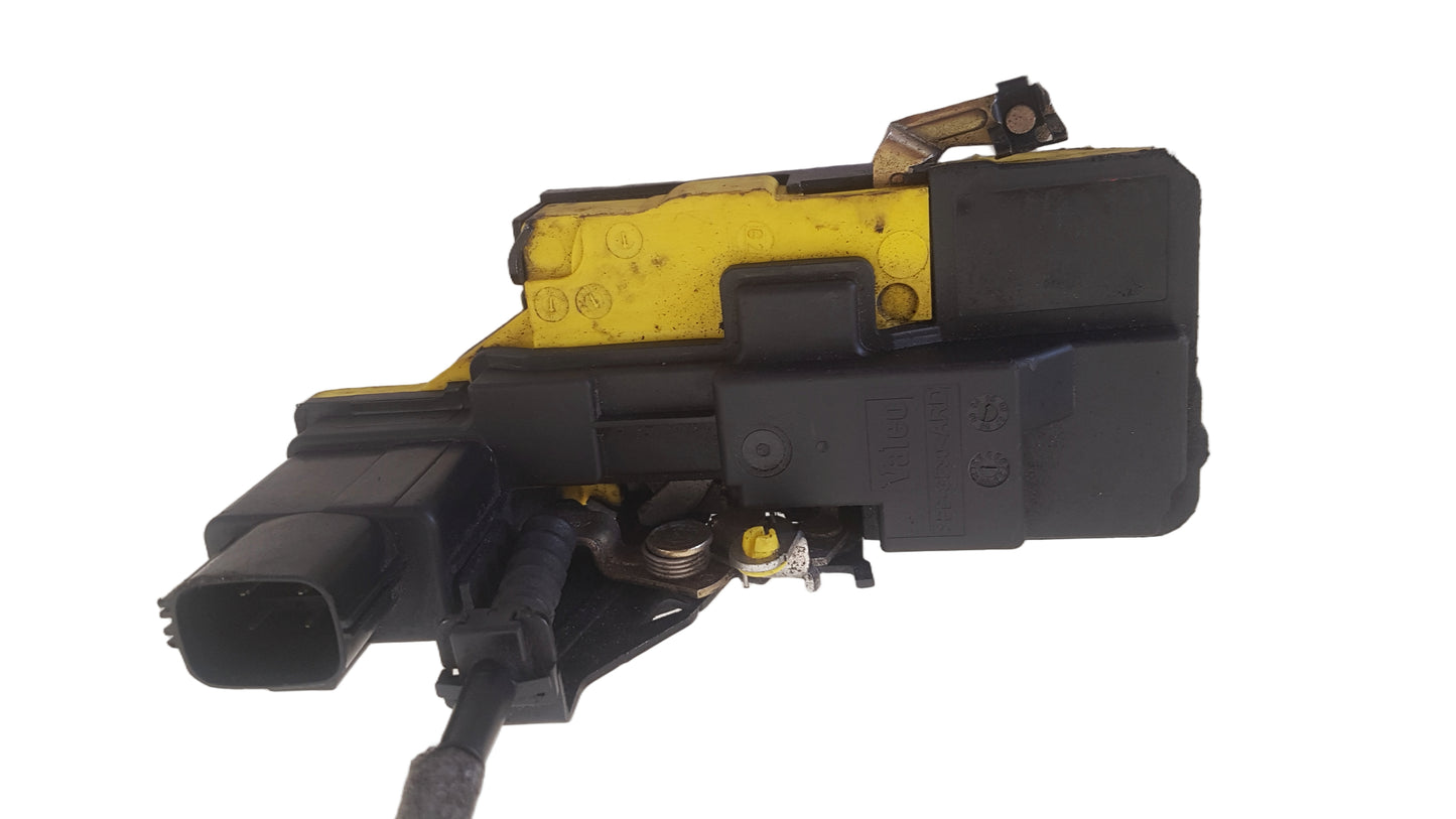 2001-2005 Volvo V70 Right Rear Door Rear Lock Mechanism 293989 | VS Breakers Nottingham