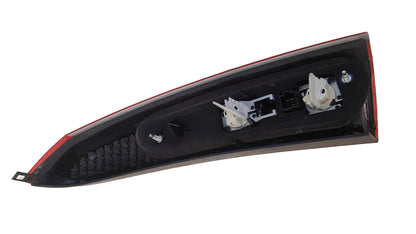 2003-2007 Volvo XC70 Taillight LH Passenger Side VRAC Grade A 12 Month Warranty