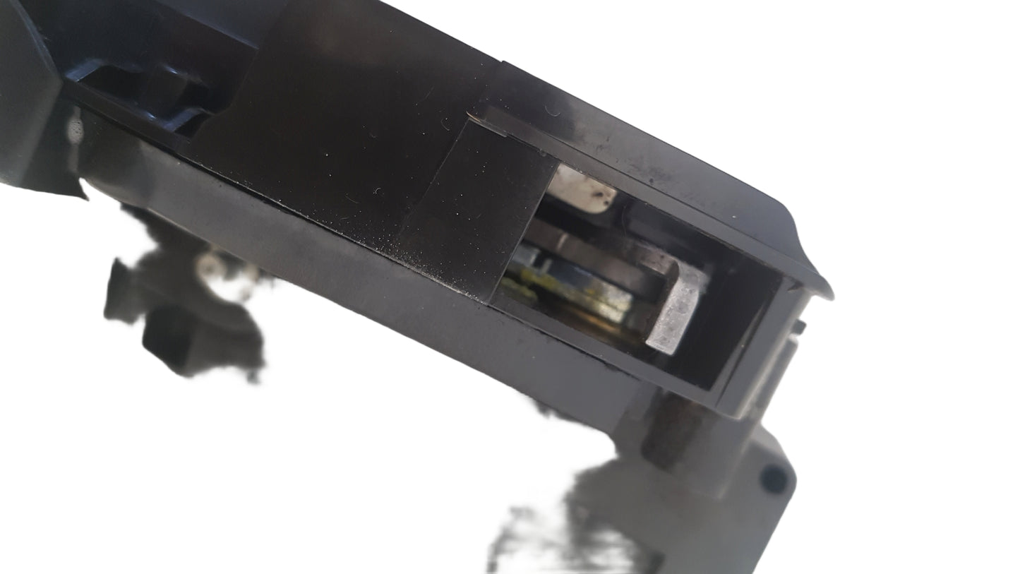 2011-2018 Volvo V60 Front Passenger Door Lock Actuator 31301738