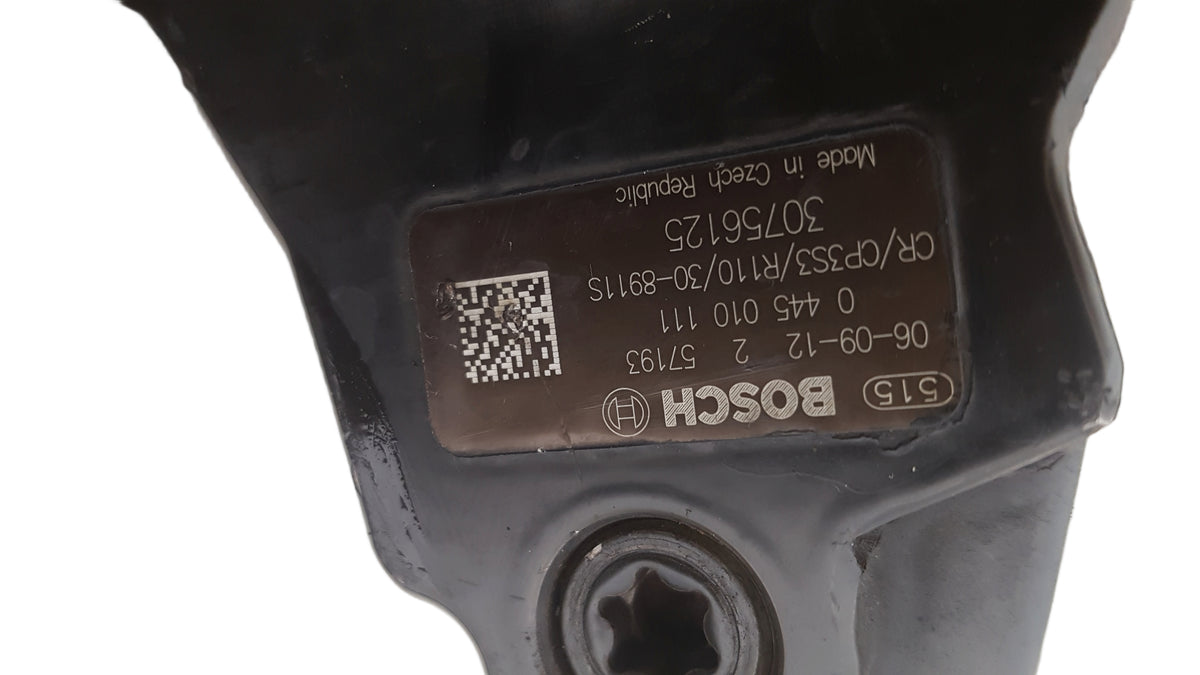 2008-2016 Volvo XC70 High Pressure Pump 0445010111