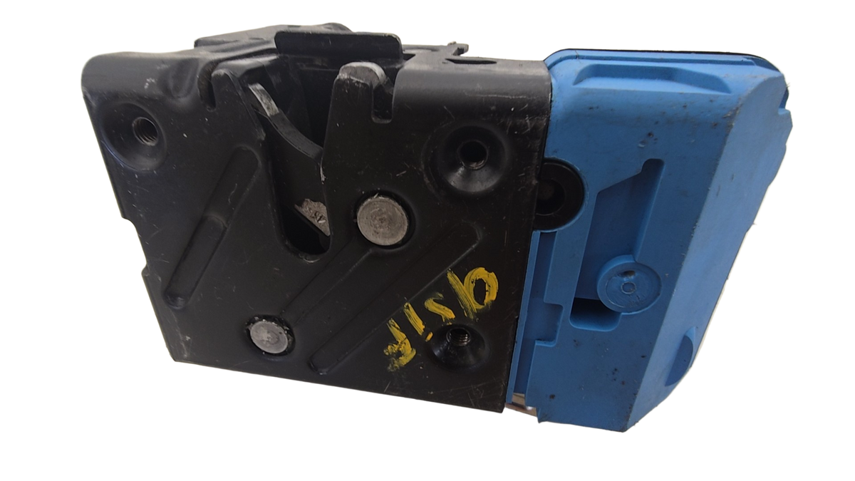 2005-2008 Volvo V70 Front Right Door Lock Actuator 30699747 Genuine 2400cc Diesel