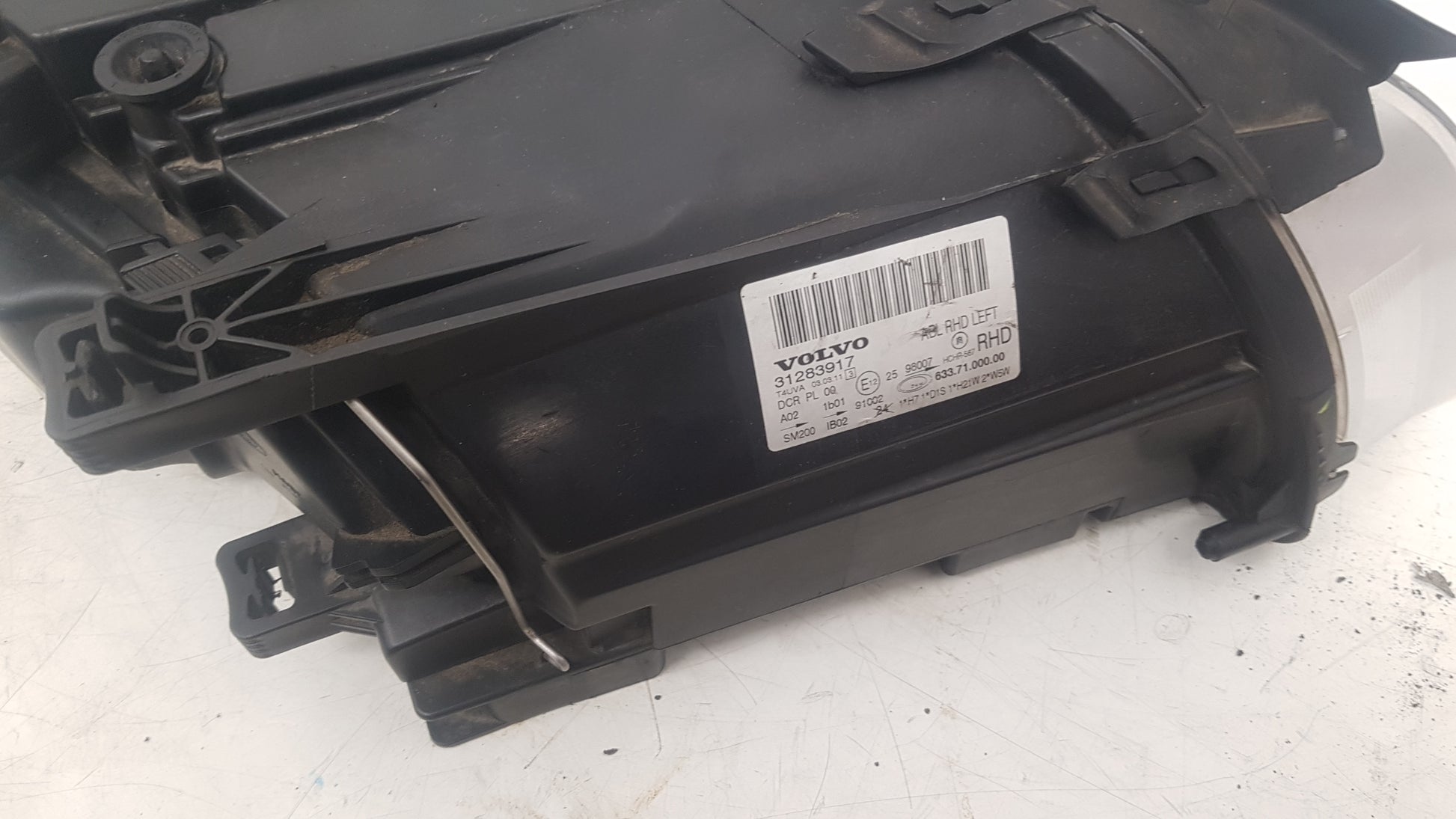 2008-2014 Volvo V70 Xenon Headlight LH 31391232 VRAC Grade A 12M Warranty