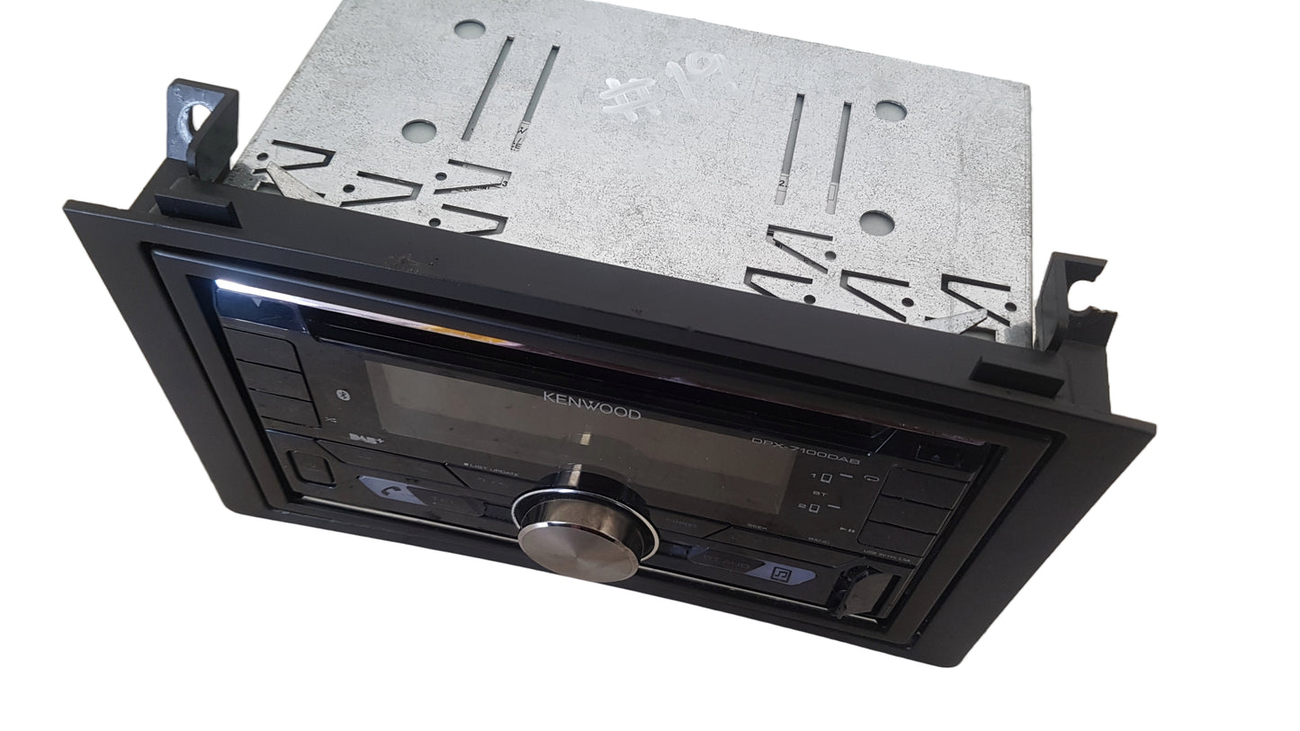 2009 Saab 9-3 YS3F Stereo Head Unit Kenwood DPX-7100DAB