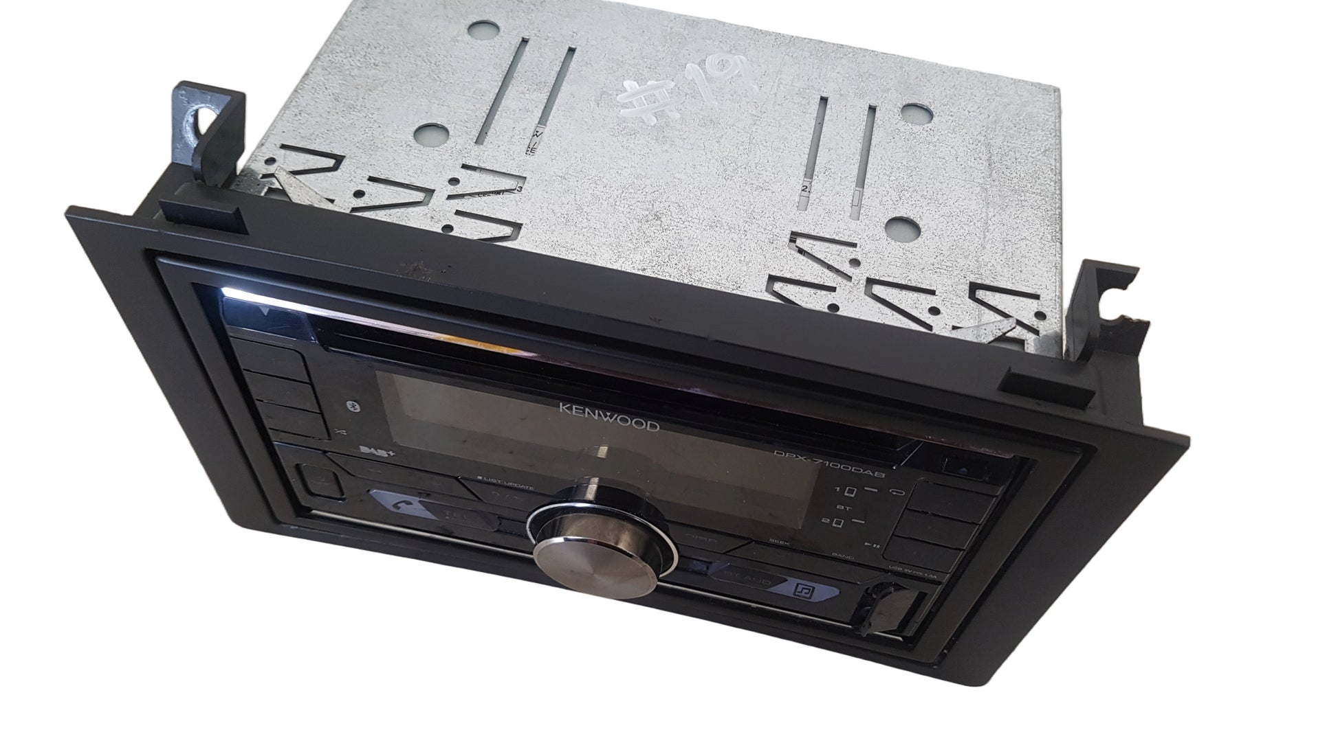 2009 Saab 9-3 YS3F Stereo Head Unit Kenwood DPX-7100DAB