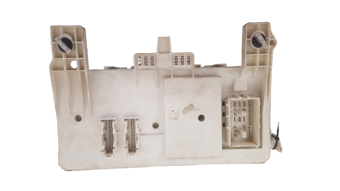 2006-2012 Volvo C30 S40 Central Electronic Module CEM 31327215