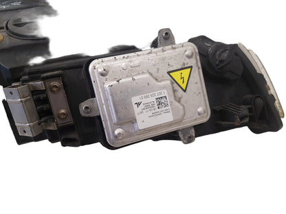 Volvo C70 Passenger Headlight (Xenon) 2006-2013 31299756 12M Warranty
