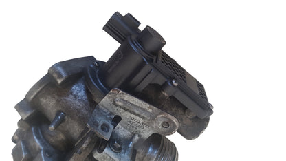 2005-2008 Volvo V70 XC90 XC70 EGR Valve and Cooler 8801828