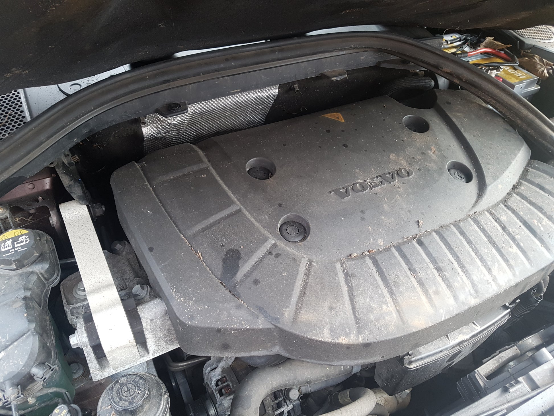 2009-2017 Volvo XC60 D5 Intake Manifold 2S6G-9424