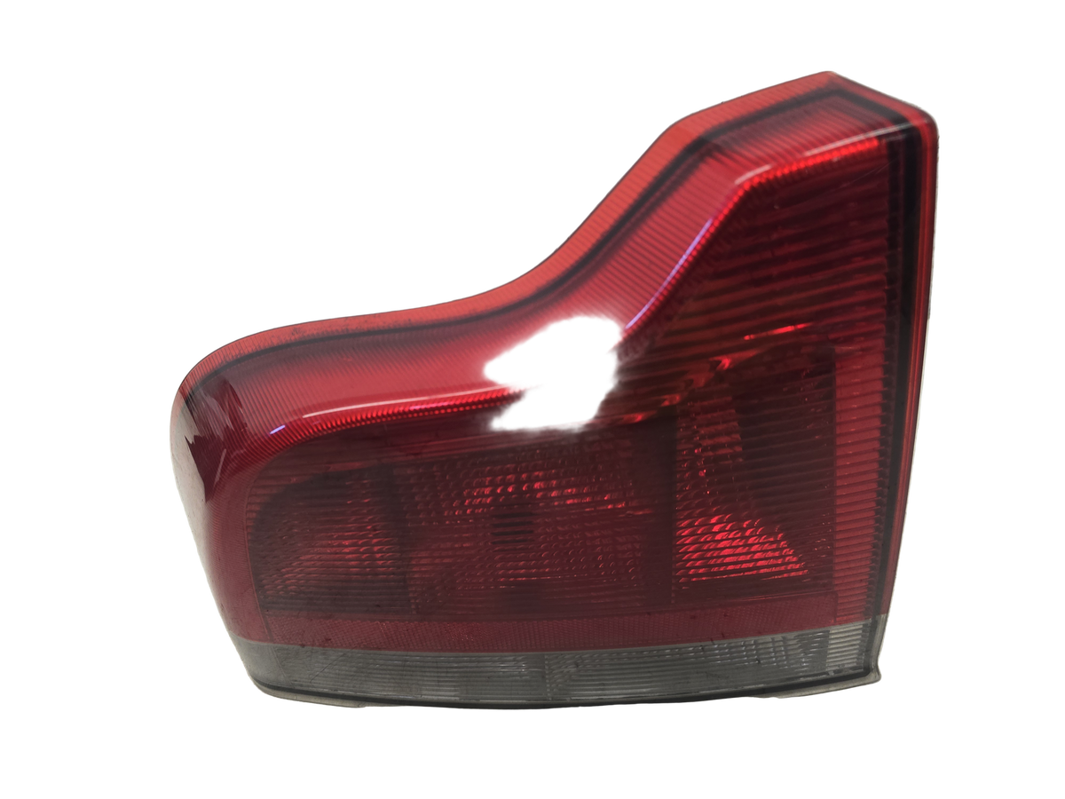 2000-2004 Volvo S60 Rear Left Brake Light 8664081 Genuine Passenger Side