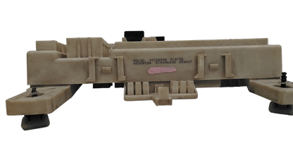 2004-2013 Volvo S40 CEM Central Electronic Module Fuse Box BCM 30728906 Genuine