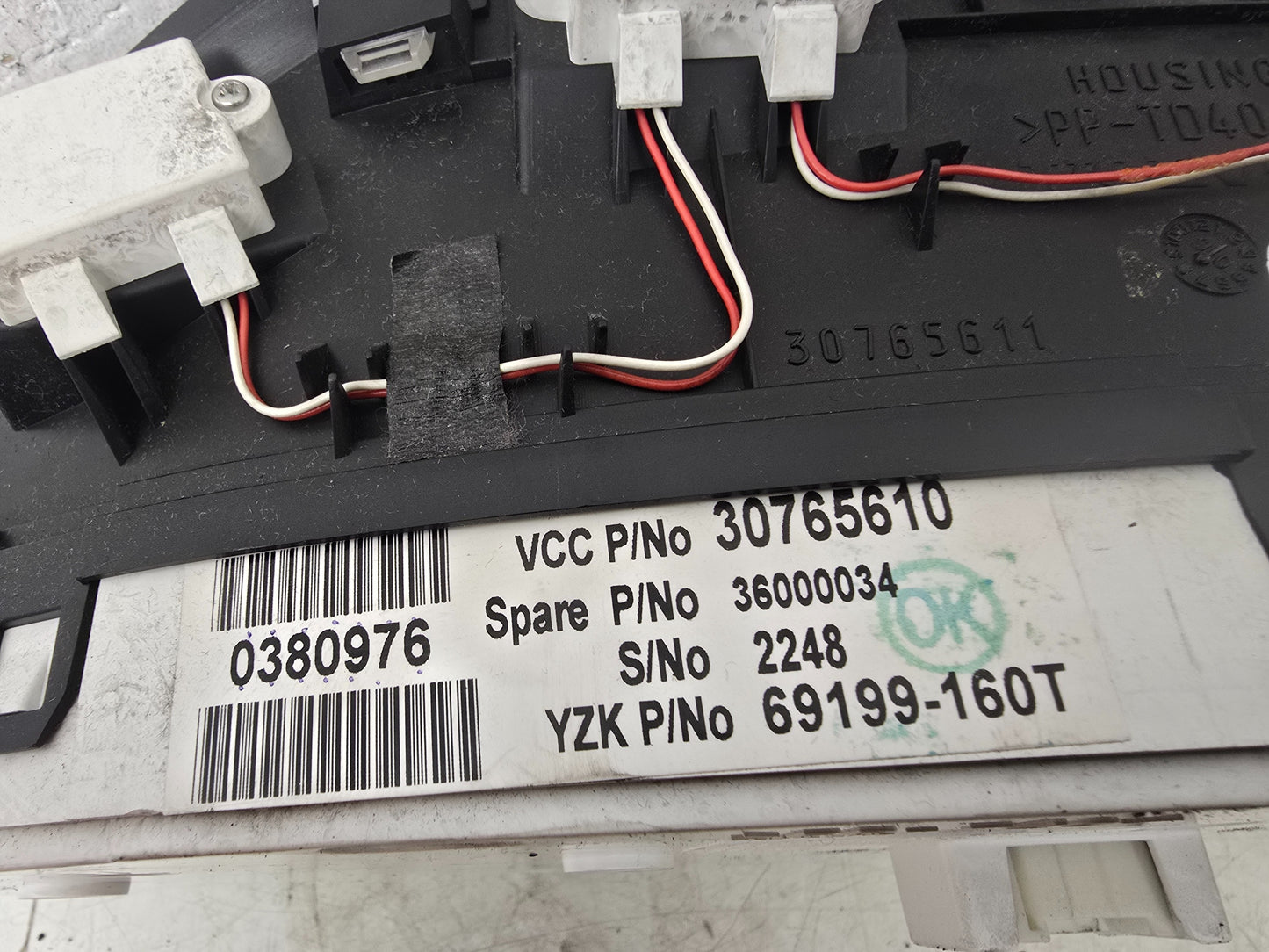 2006-2014 Volvo XC90 D5 Instrument Cluster 30765610