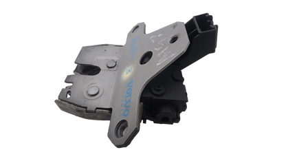 31335045 Genuine Volvo Bootlid Lock Actuator — V60 / S40 / V50 2004–2018