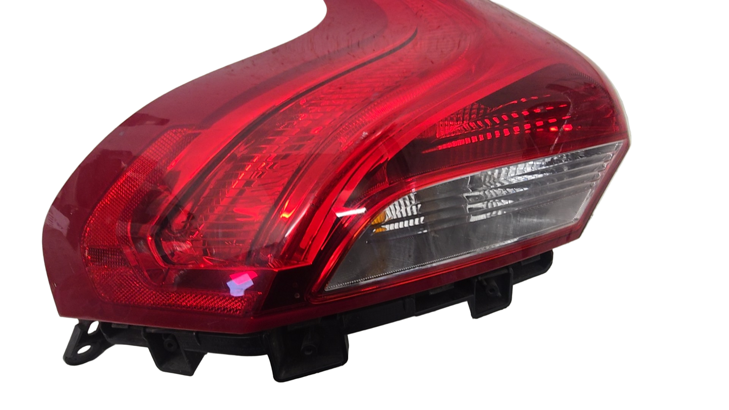 31395844 Volvo V40 2012-2019 Rear Left Passenger Light Assembly Genuine OEM