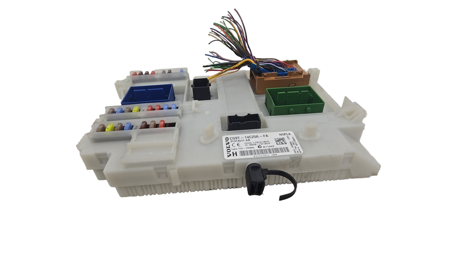 31314511 Volvo V60 I D3 Central Electronic Module 2012 1984cc Diesel — VS Breakers Nottingham