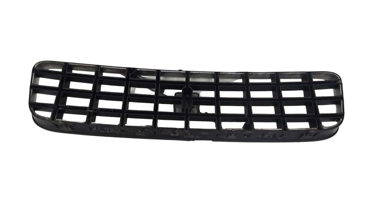 2003-2010 Volvo XC90 Front Grille 8620641 Genuine Grey — VS Breakers Nottingham