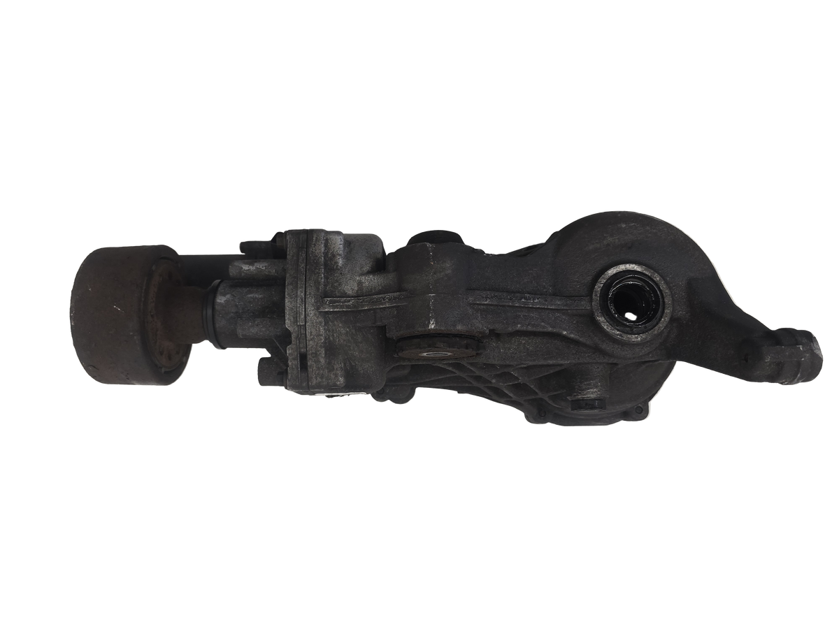 2013-2017 Volvo XC60 D5 Rear Differential Assembly AOC Control Unit Oil Pump 36012670 36011385 36011386 31367750