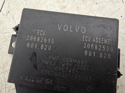 Volvo XC90 Parking Assistant Module 30682615 — photo 7