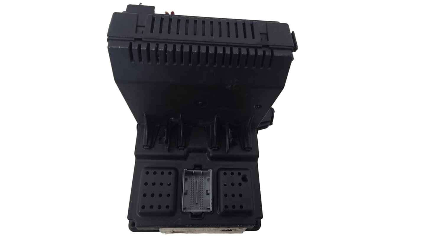 30728356 Volvo V70 S60 S80 XC70 CEM Central Electronic Module 2004-2009 Genuine
